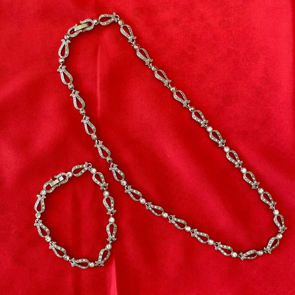 Monet Necklace & Bracelet Set